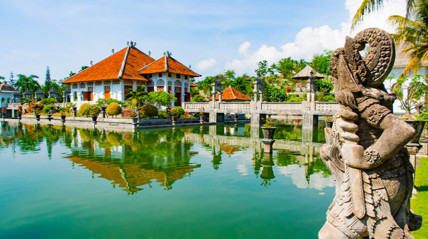 Luxury Villas in Uluwatu